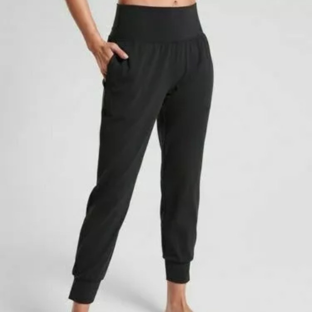 Athleta Cruise Jogger In Powervita Salutation Women's Size XS Black Stretch